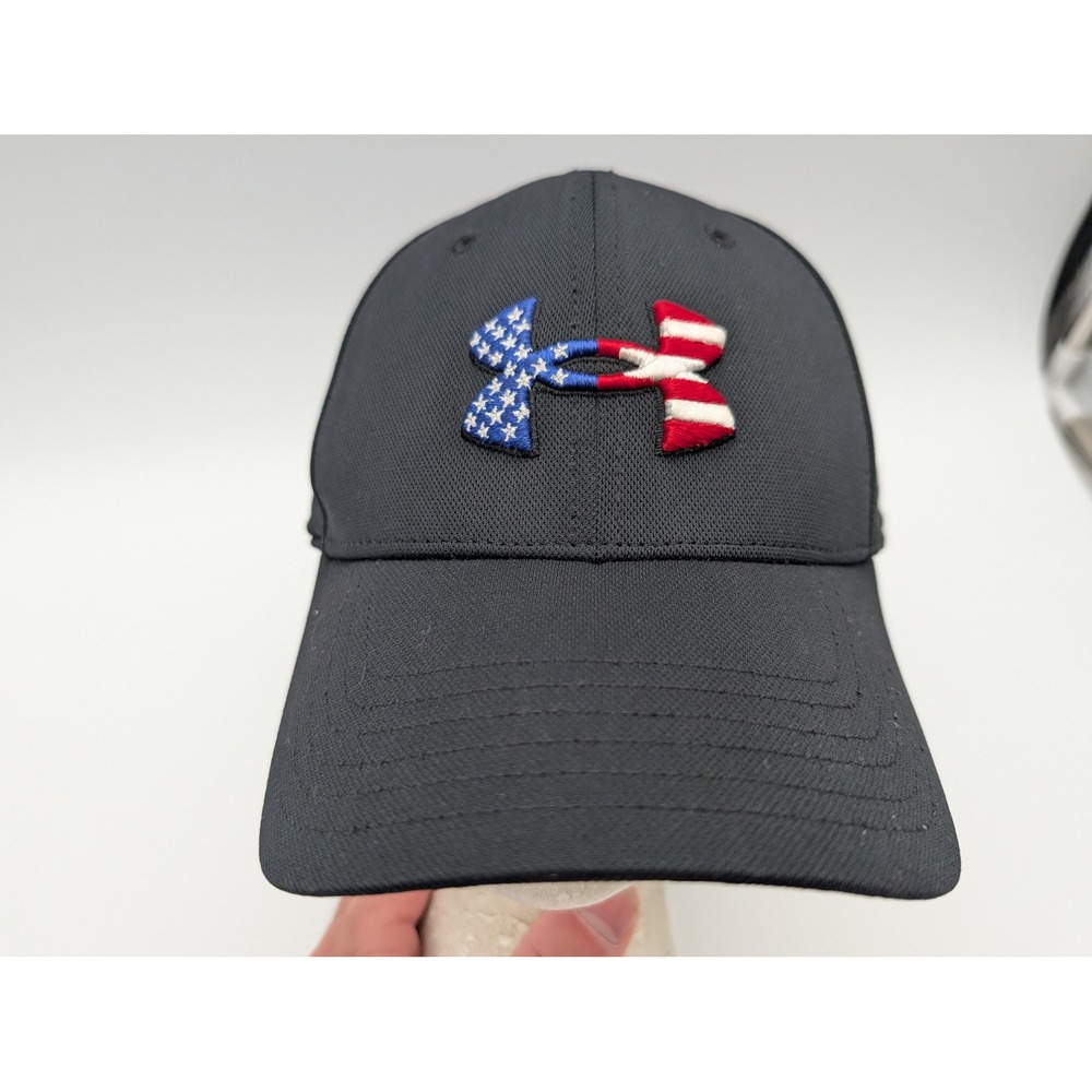 Under Armour Blitzing Freedom Hat Mens M/L Black American Flag Logo Cap